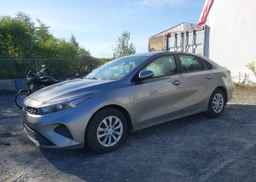 2023 KIA FORTE LX