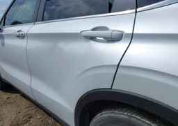 2022 MITSUBISHI OUTLANDER LE
