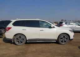 2020 NISSAN PATHFINDER PLATINUM