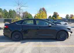 2013 FORD FUSION SE
