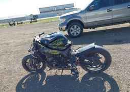 2003 YAMAHA YZFR1