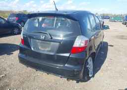 2013 HONDA FIT