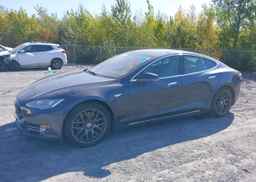 2015 TESLA Model S 85D
