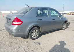 2011 NISSAN VERSA 1.6 BASE