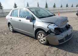 2011 NISSAN VERSA 1.6 BASE