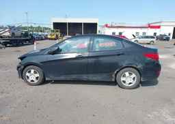 2012 HYUNDAI ACCENT GL