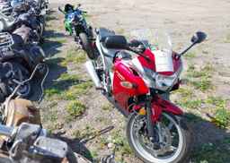 2011 HONDA CBR250 RA