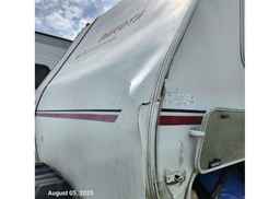 2002 TERRY RESORT DAKOTA 725