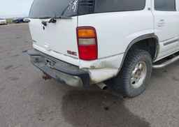 2003 GMC YUKON SLE