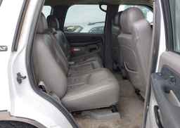 2003 GMC YUKON SLE