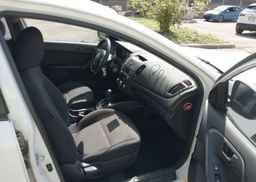 2012 KIA FORTE5 2.0L EX