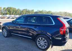 2017 VOLVO XC90 T6