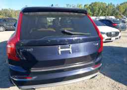 2017 VOLVO XC90 T6