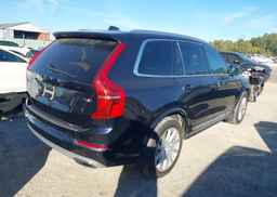 2017 VOLVO XC90 T6