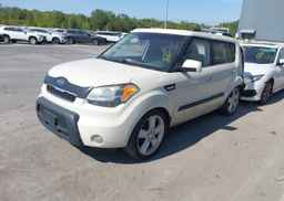 2010 KIA SOUL +