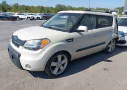 2010 KIA SOUL +