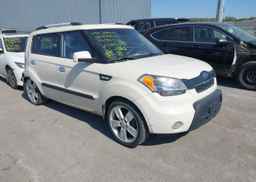 2010 KIA SOUL +