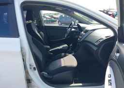 2012 HYUNDAI ACCENT GL