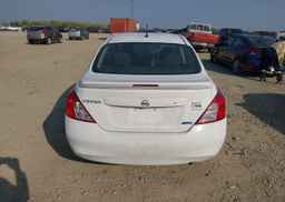 2013 NISSAN VERSA S