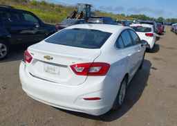 2018 CHEVROLET CRUZE LT AUTO