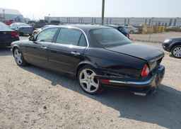 2005 JAGUAR SUPER V8