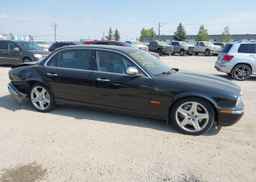 2005 JAGUAR SUPER V8