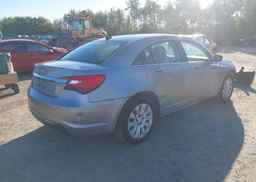 2013 CHRYSLER 200 LX