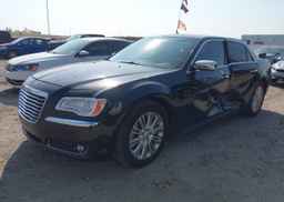 2012 CHRYSLER 300C