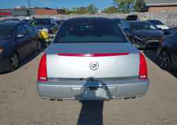 2010 CADILLAC DTS LIMOUSINE