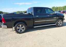 2015 RAM 1500 SLT