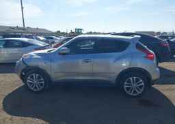 2011 NISSAN JUKE SV