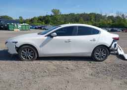 2024 MAZDA 3 SELECT SPORT