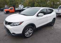 2019 NISSAN QASHQAI S