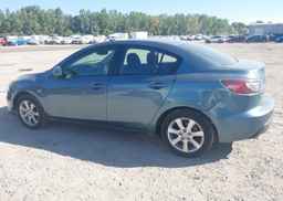 2010 MAZDA MAZDA3 GS