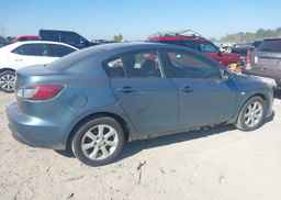 2010 MAZDA MAZDA3 GS