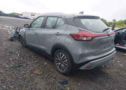 2024 NISSAN KICKS