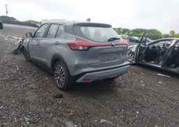 2024 NISSAN KICKS