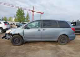 2004 TOYOTA SIENNA CE