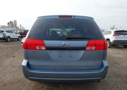 2004 TOYOTA SIENNA CE