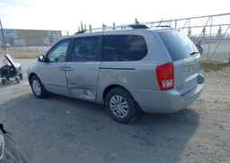 2012 KIA SEDONA LX