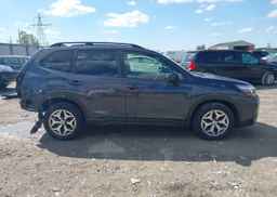 2019 SUBARU FORESTER