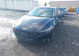 2023 HYUNDAI ELANTRA PREFERRED IVT