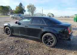 2016 CHRYSLER 300 S
