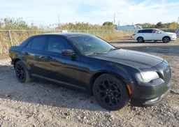 2016 CHRYSLER 300 S