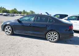 2016 VOLKSWAGEN JETTA SE