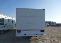 2004 CHEVROLET EXPRESS CUTAWAY BASE W