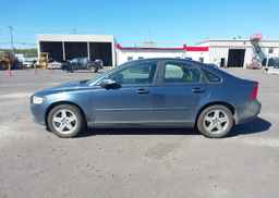 2010 VOLVO S40