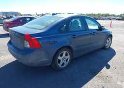 2010 VOLVO S40