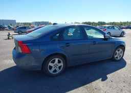 2010 VOLVO S40