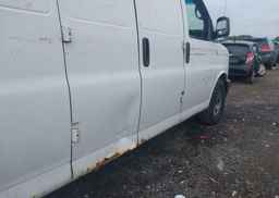 2014 GMC SAVANA 2500 1WT